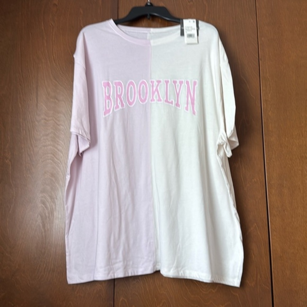 Greyson/Threads NWT Brooklyn Distressed Colorblock Lilac and Cream T-Shirt 1X